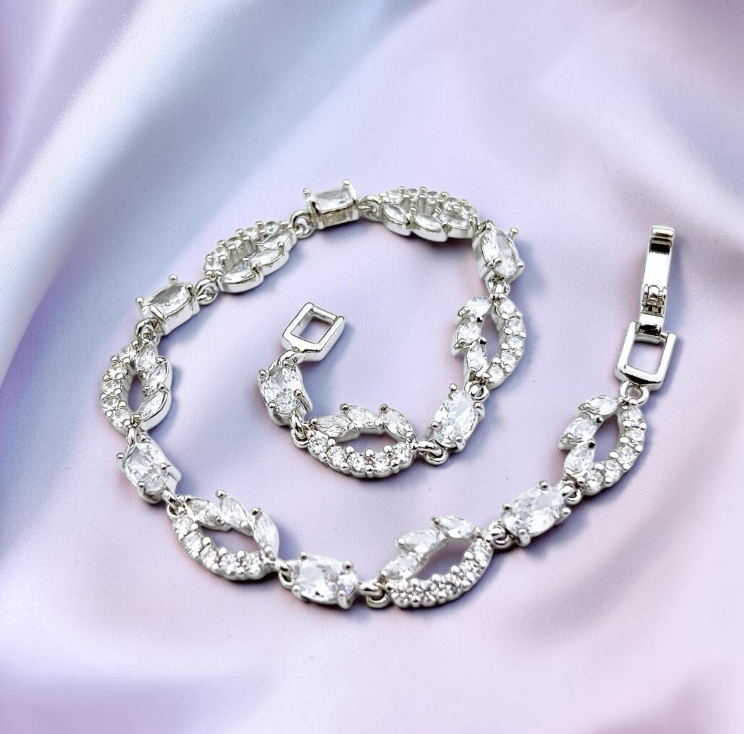 Marquise Link Bracelet
