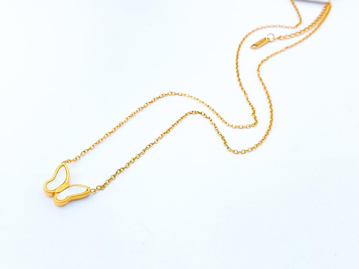 Shell Butterfly Necklace