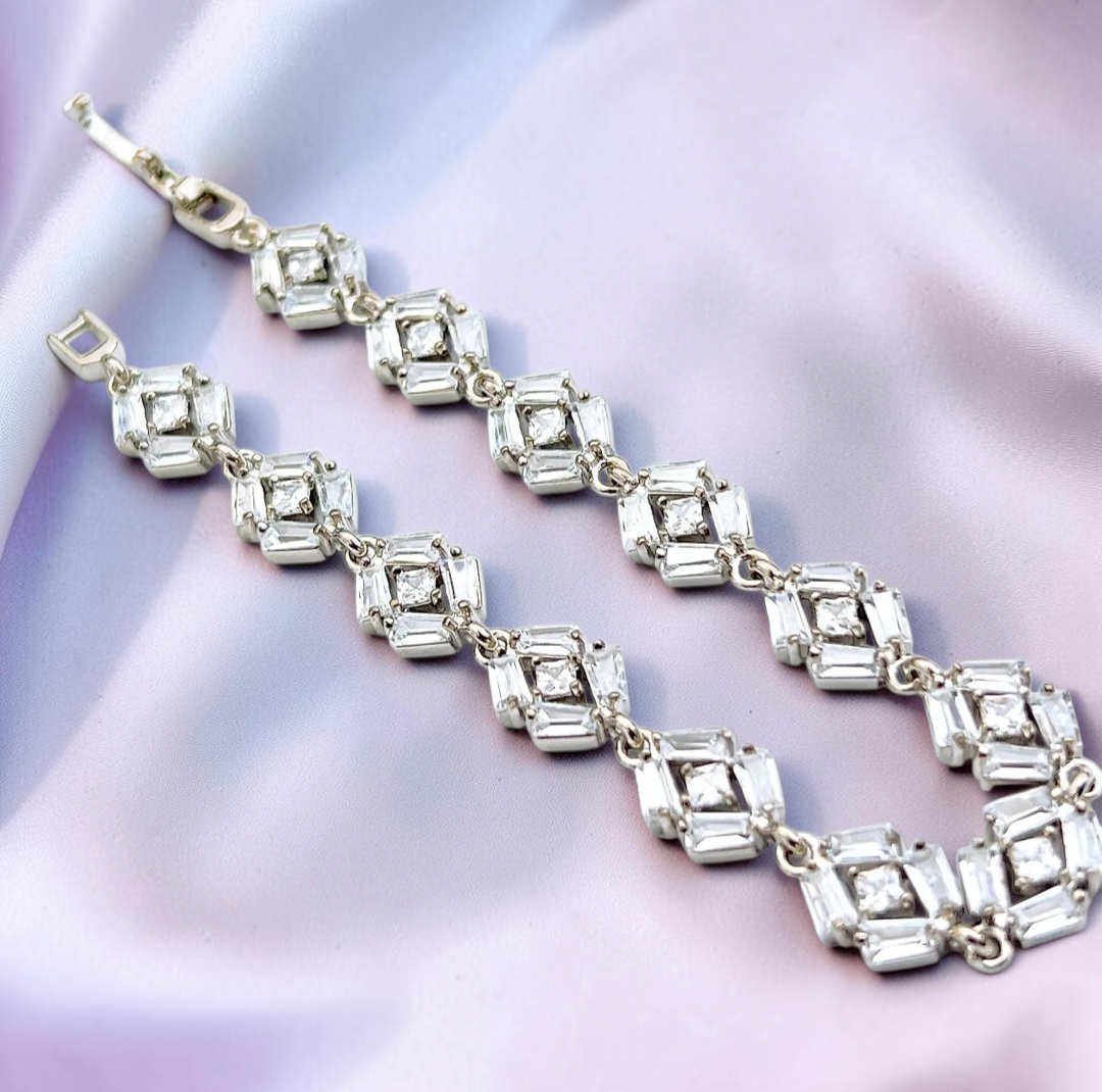 Square Halo Bracelet