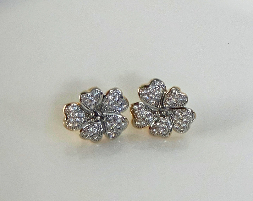 Clover Pavé Studs