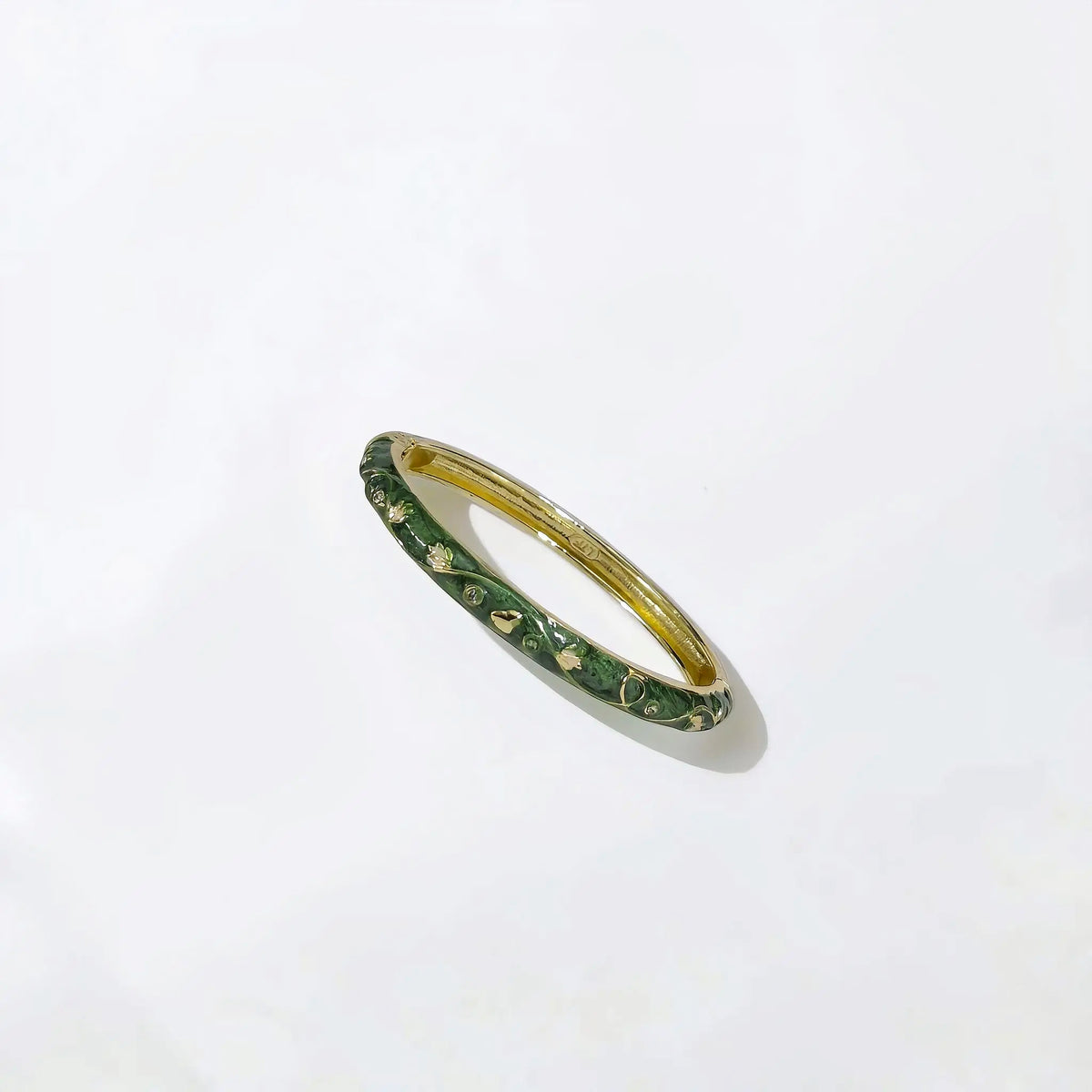 Leafy Vine Enamel Bangle