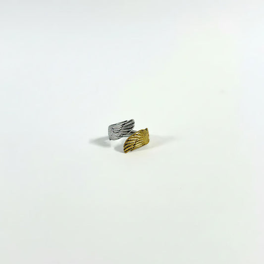 Two-Tone Feather Ring